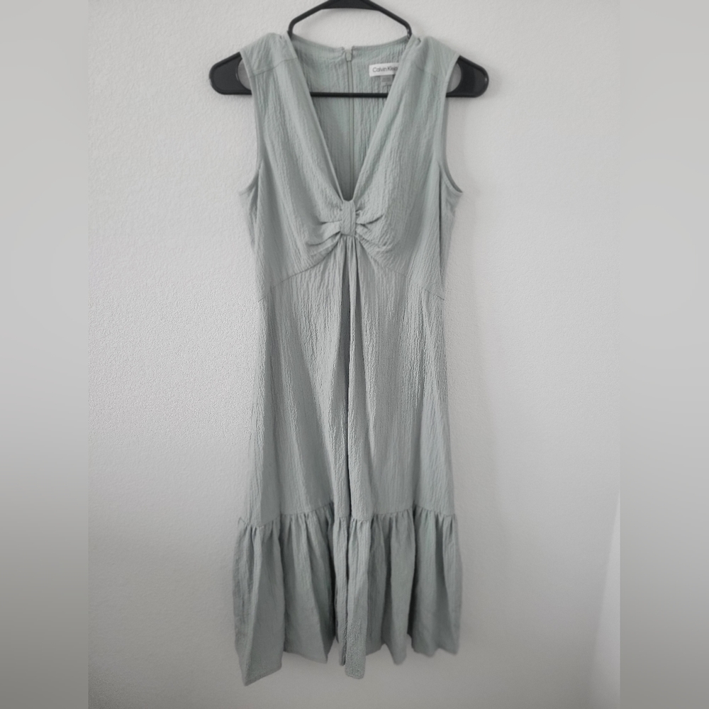 NWT Calvin Klein light green dress